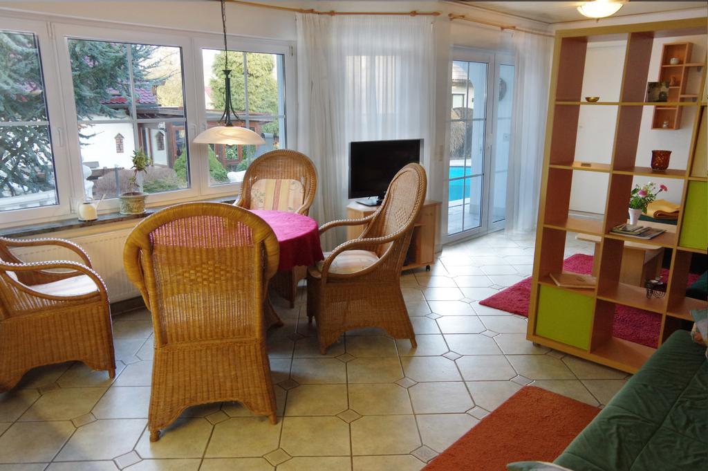 Gaestehaus Gaens - Ferienhaus Schirgiswalde-Kirschau Eksteriør bilde